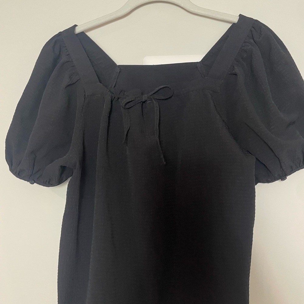 Madewell Black Seersucker Bubble-Sleeve Top - Picture 5 of 8